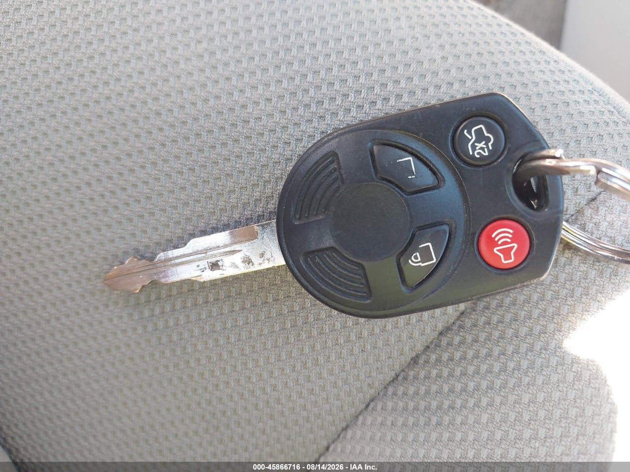 1FMCU03158K****** · 2008 FORD ESCAPE XLT · 11/11