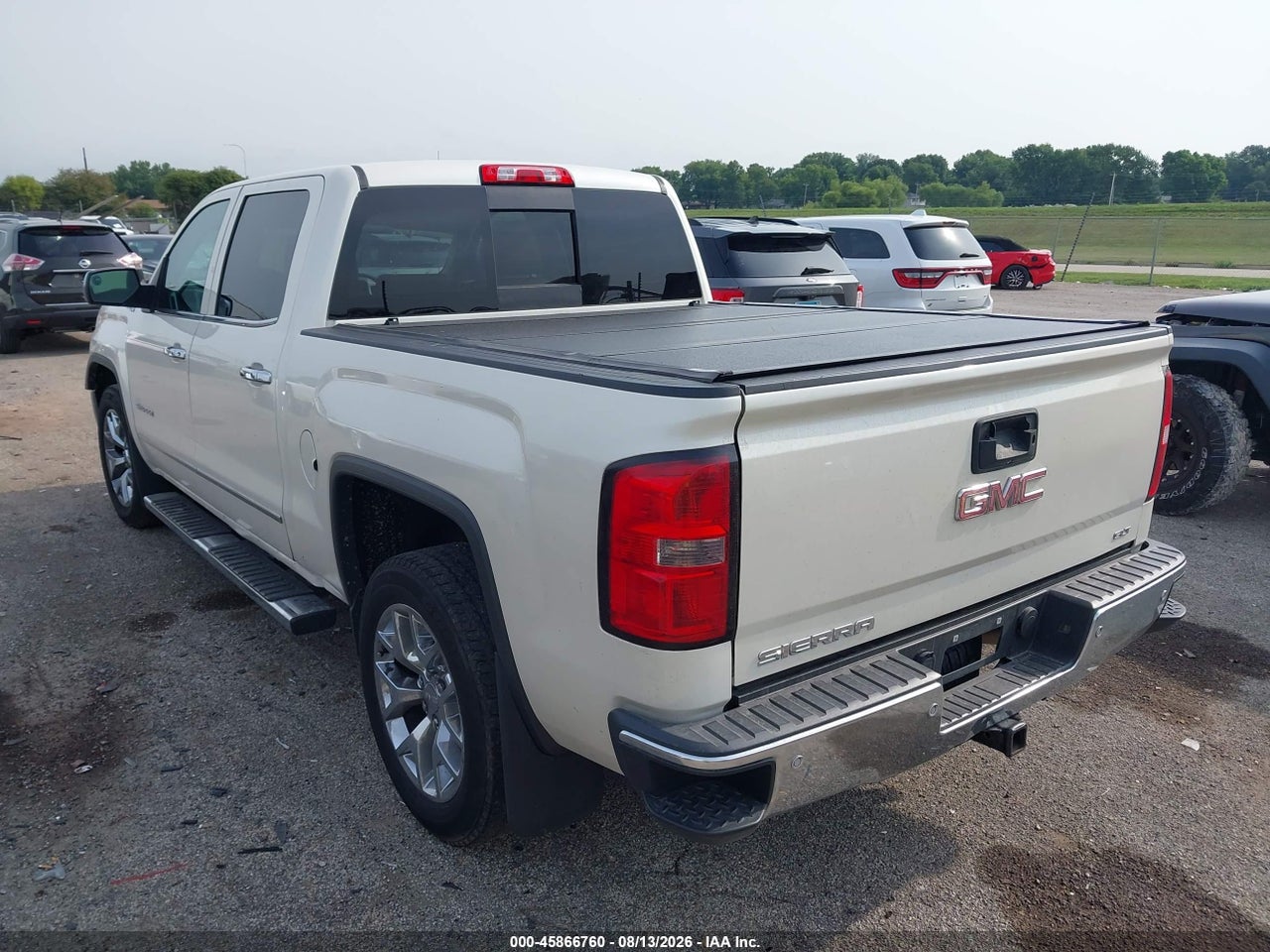 2014 GMC SIERRA 1500 SLT · 3/11