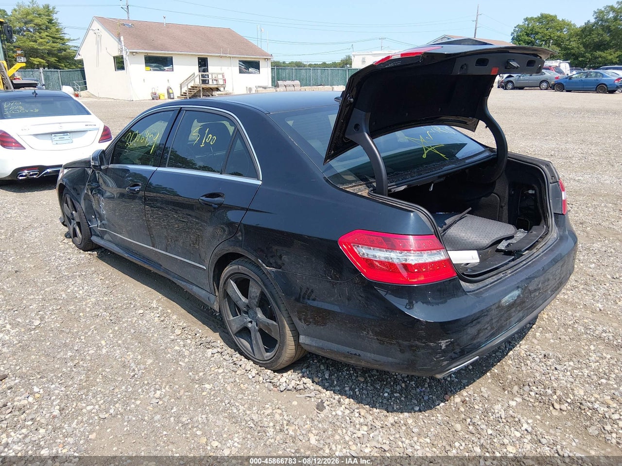 2010 MERCEDES-BENZ E 350 · 3/10