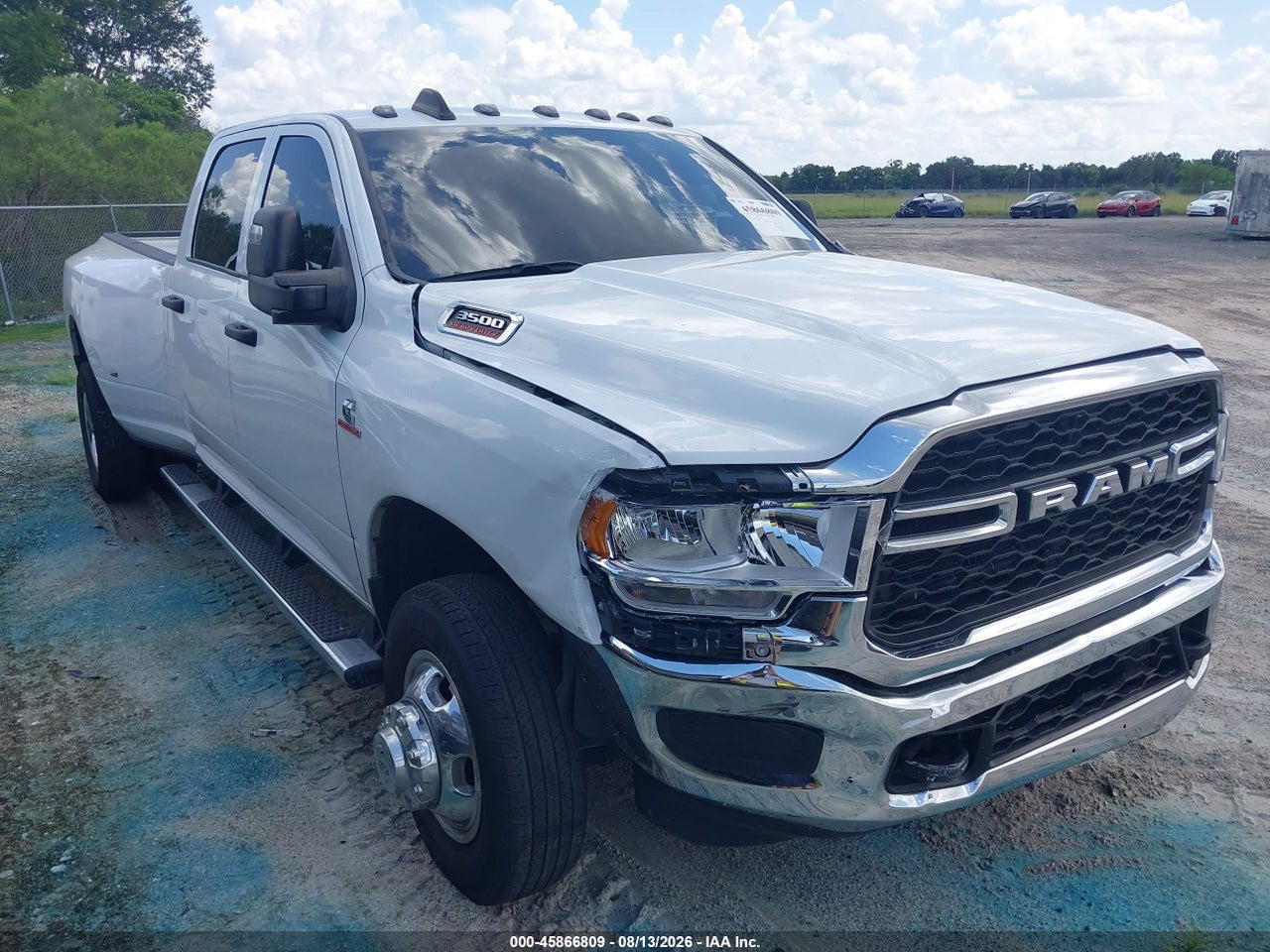 3C63RRGL3RG****** · 2024 RAM 3500 TRADESMAN  4X4 8' BOX