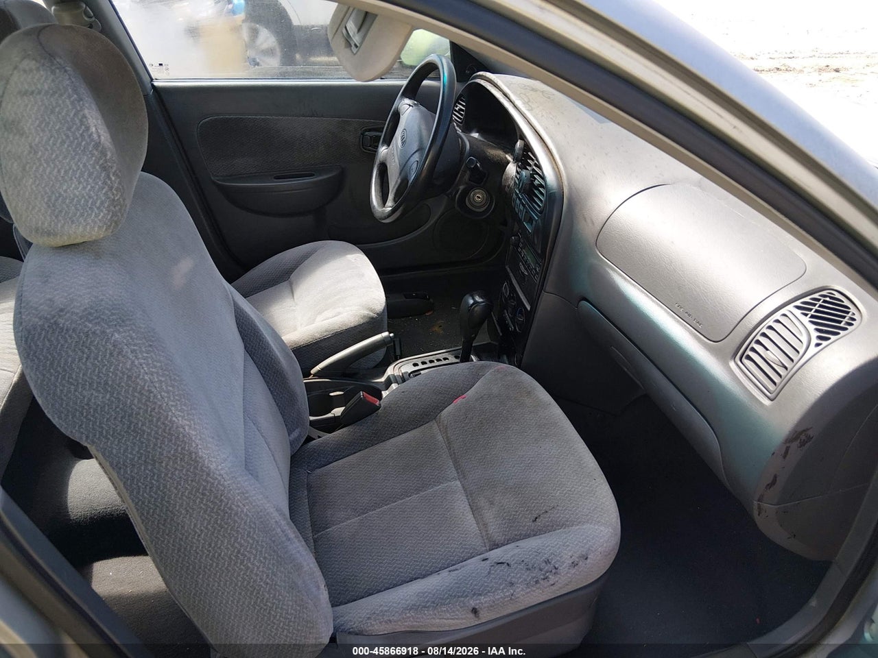 2002 KIA SPECTRA LS · 5/11