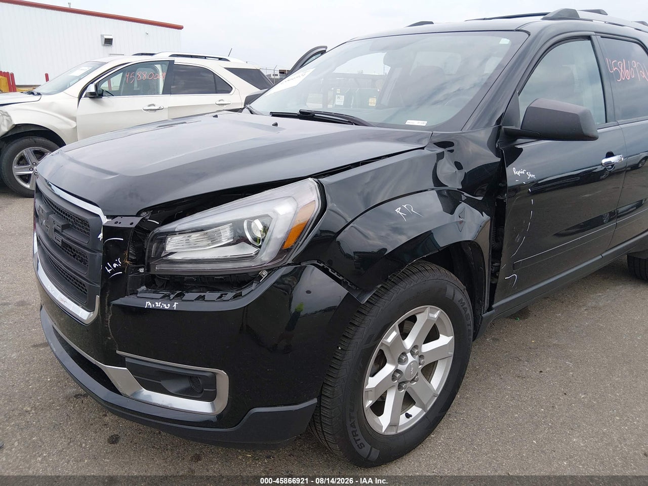 1GKKVPKD3GJ****** · 2016 GMC ACADIA SLE2 · 6/11