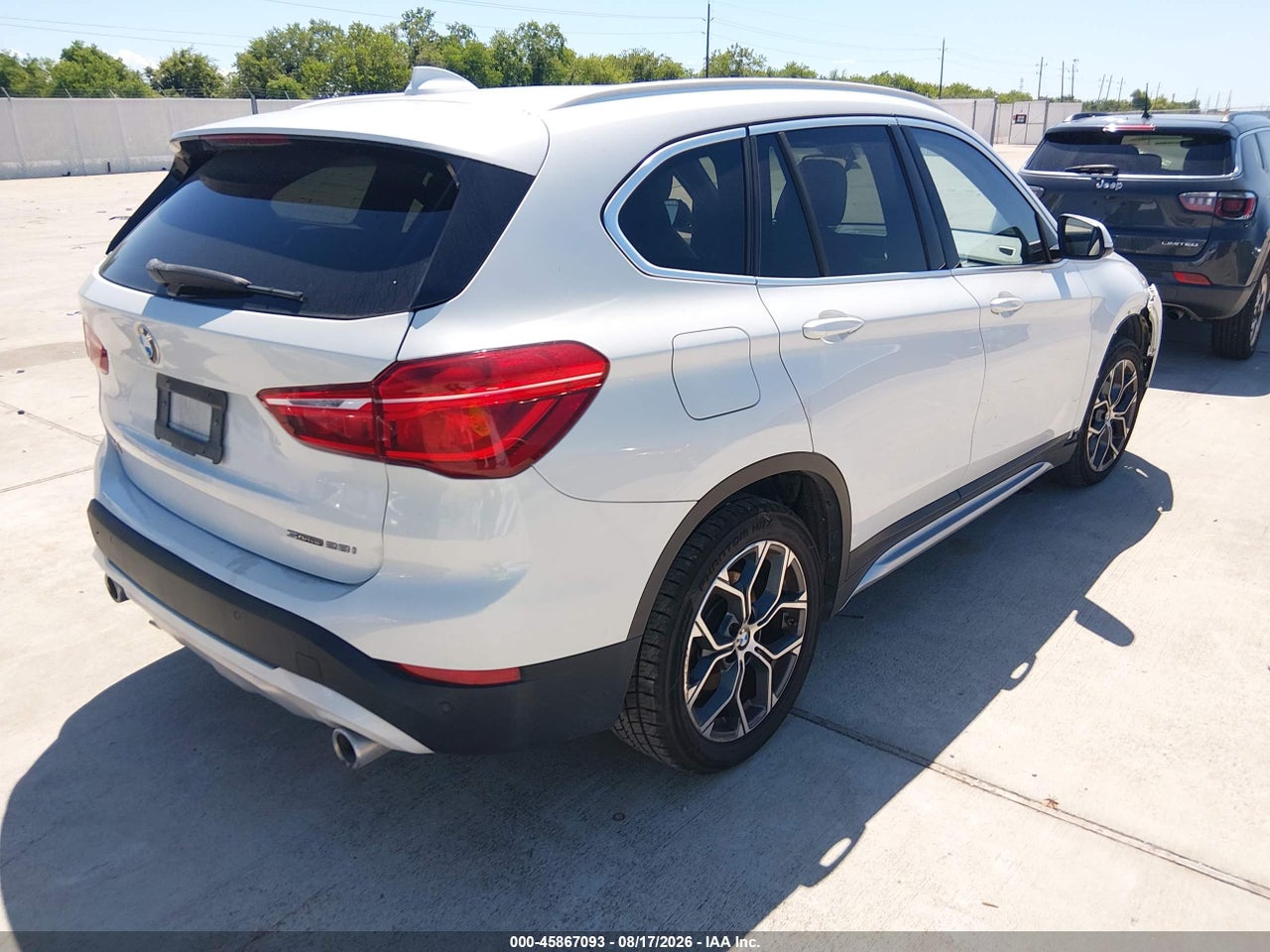 2022 BMW X1 SDRIVE28I · 4/11
