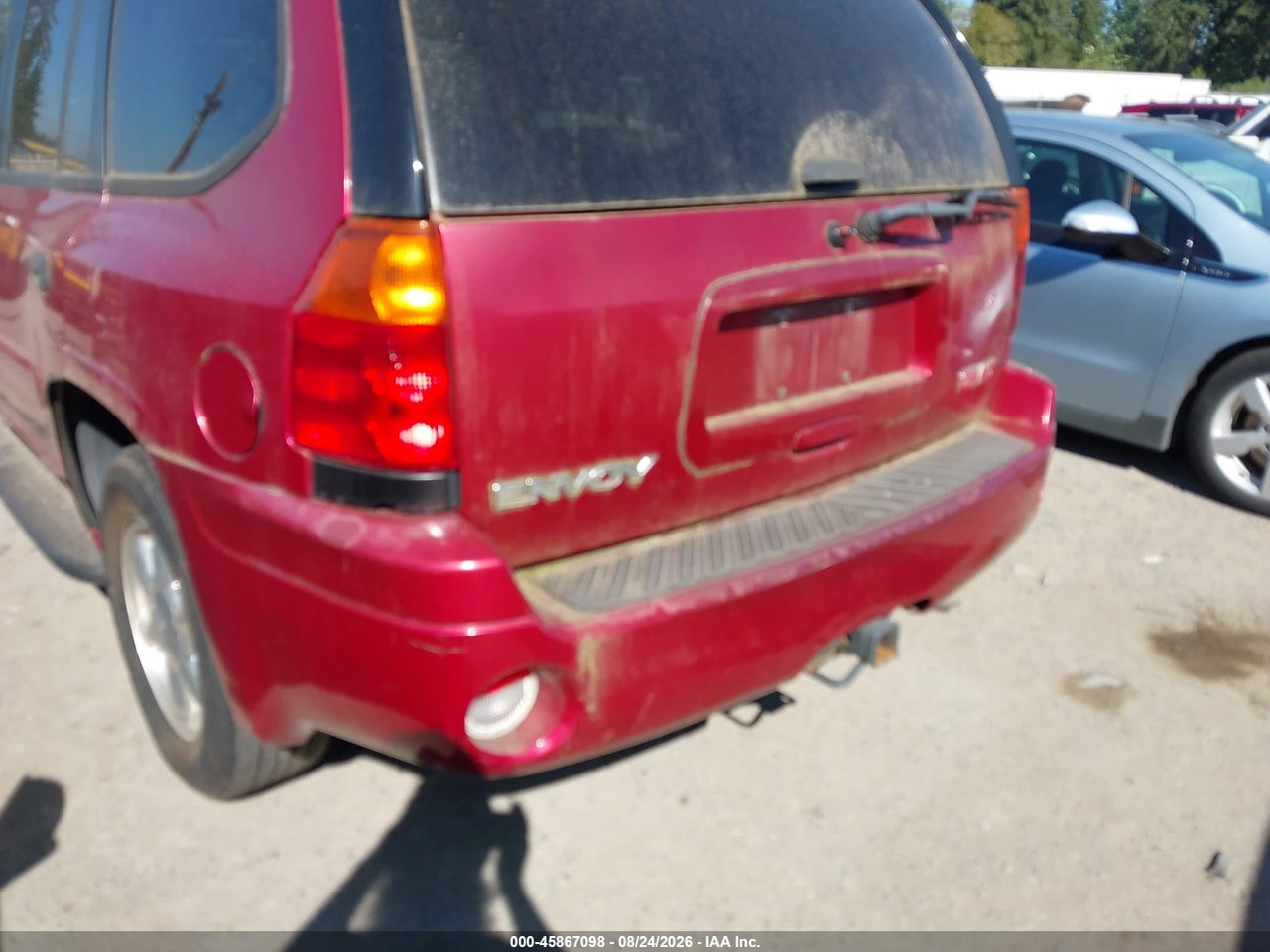 1GKDT13S052****** · 2005 GMC ENVOY SLE · 6/11