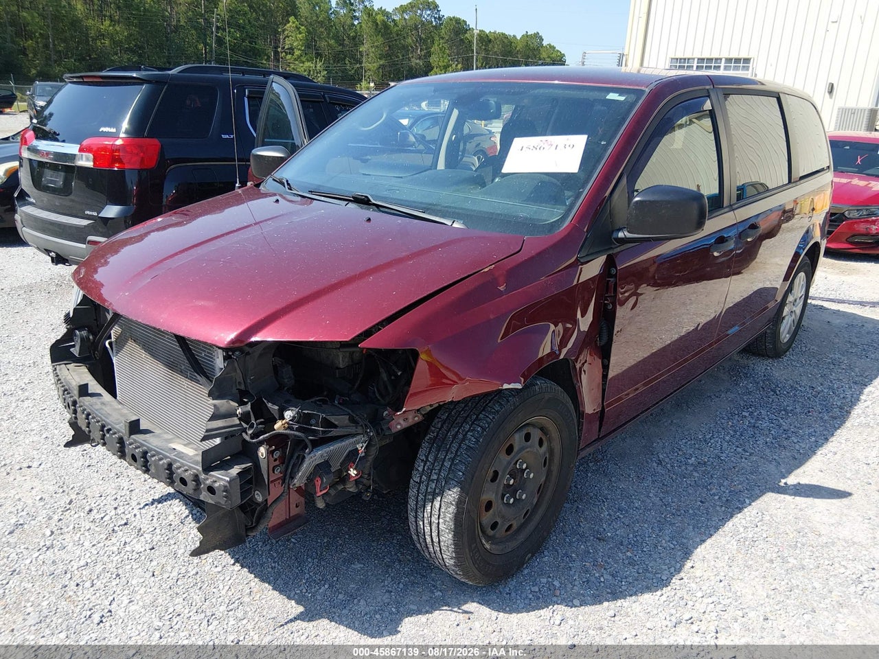 2019 DODGE GRAND CARAVAN SE · 2/11