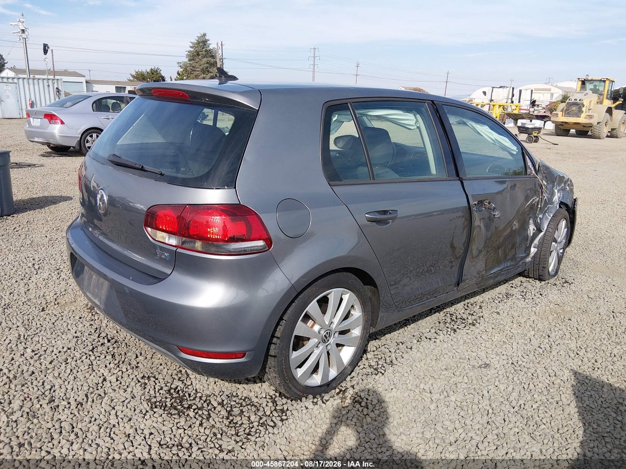 2012 VOLKSWAGEN GOLF TDI 4-DOOR · 4/11