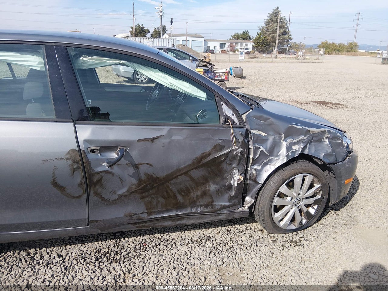 2012 VOLKSWAGEN GOLF TDI 4-DOOR · 6/11
