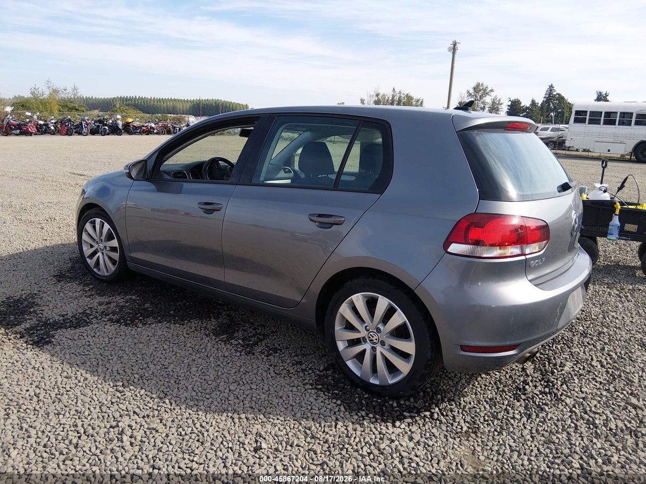 2012 VOLKSWAGEN GOLF TDI 4-DOOR · 3/11