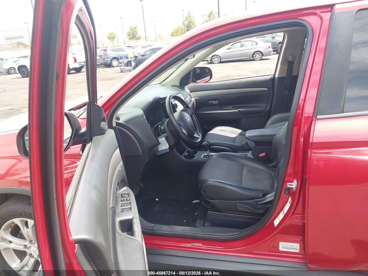 2015 MITSUBISHI OUTLANDER SE · 5/11