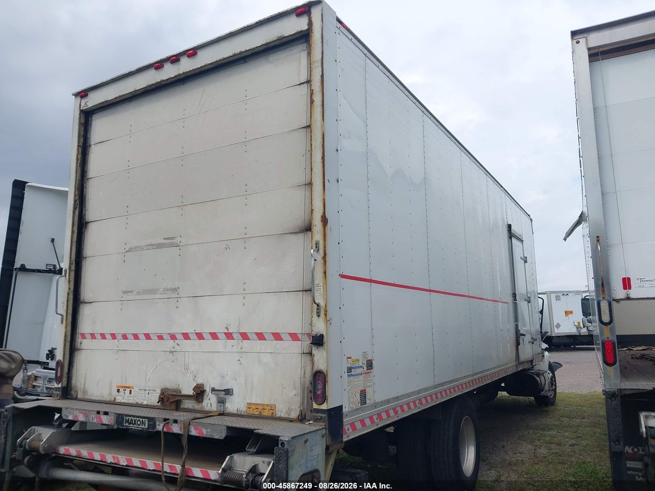 2016 INTERNATIONAL 4000 4300 · 4/4