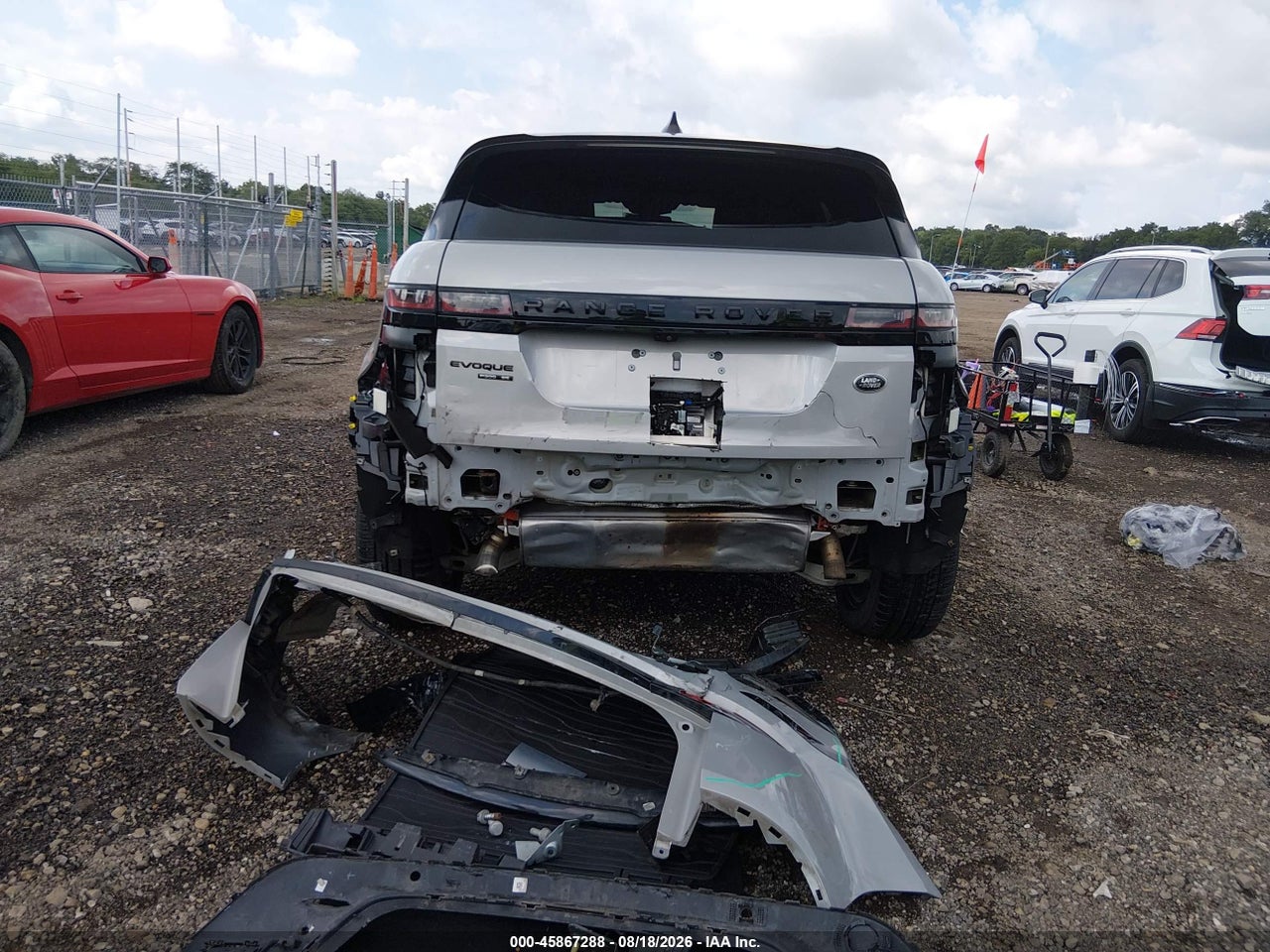 2020 LAND ROVER RANGE ROVER EVOQUE R-DYNAMIC SE · 6/10