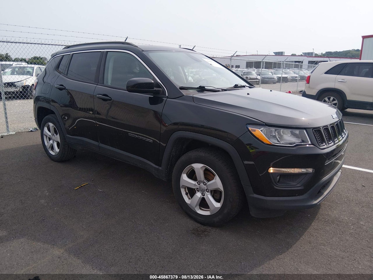 3C4NJDBB7JT****** · 2018 JEEP COMPASS LATITUDE 4X4