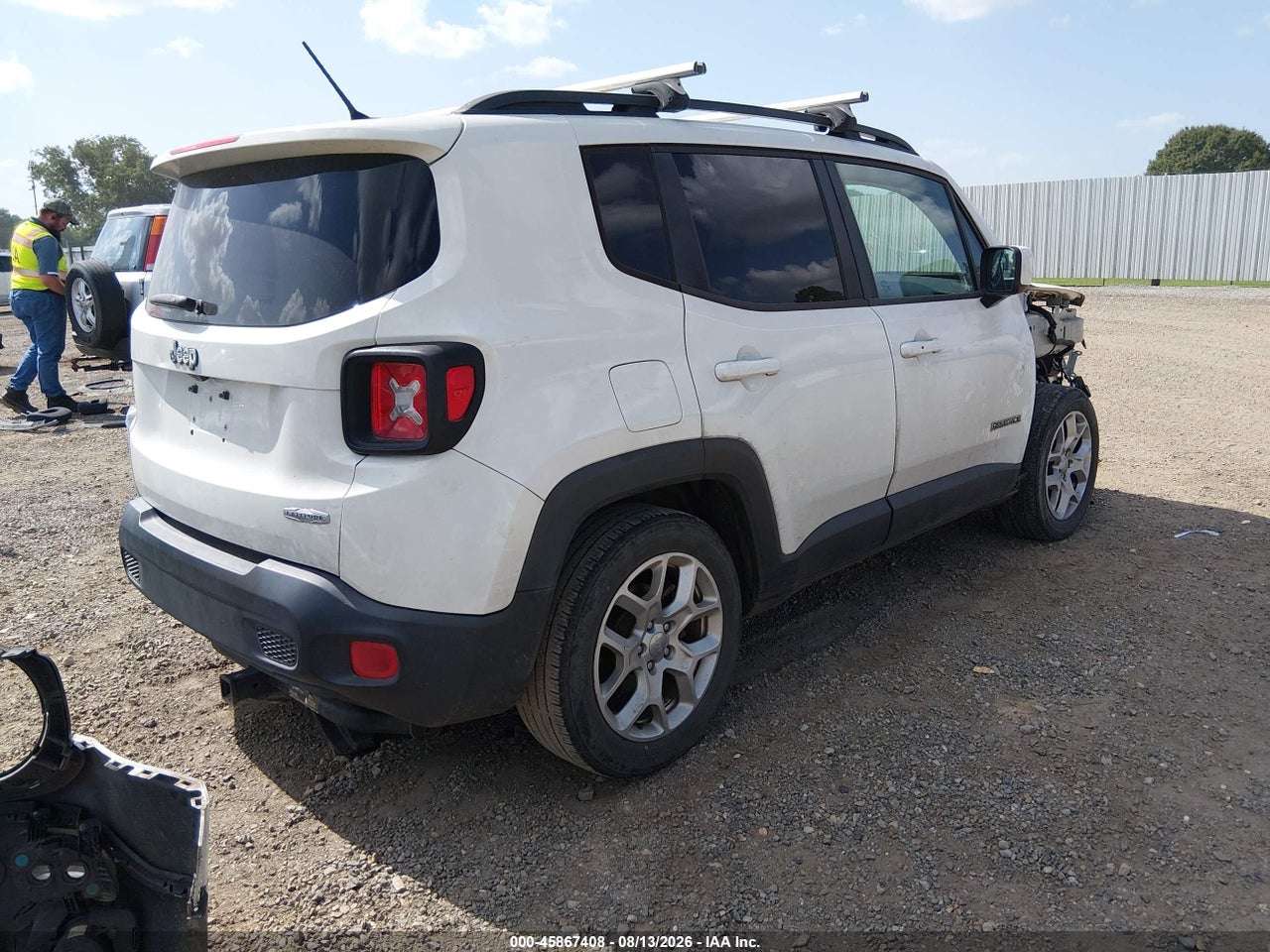 2017 JEEP RENEGADE LATITUDE · 4/11