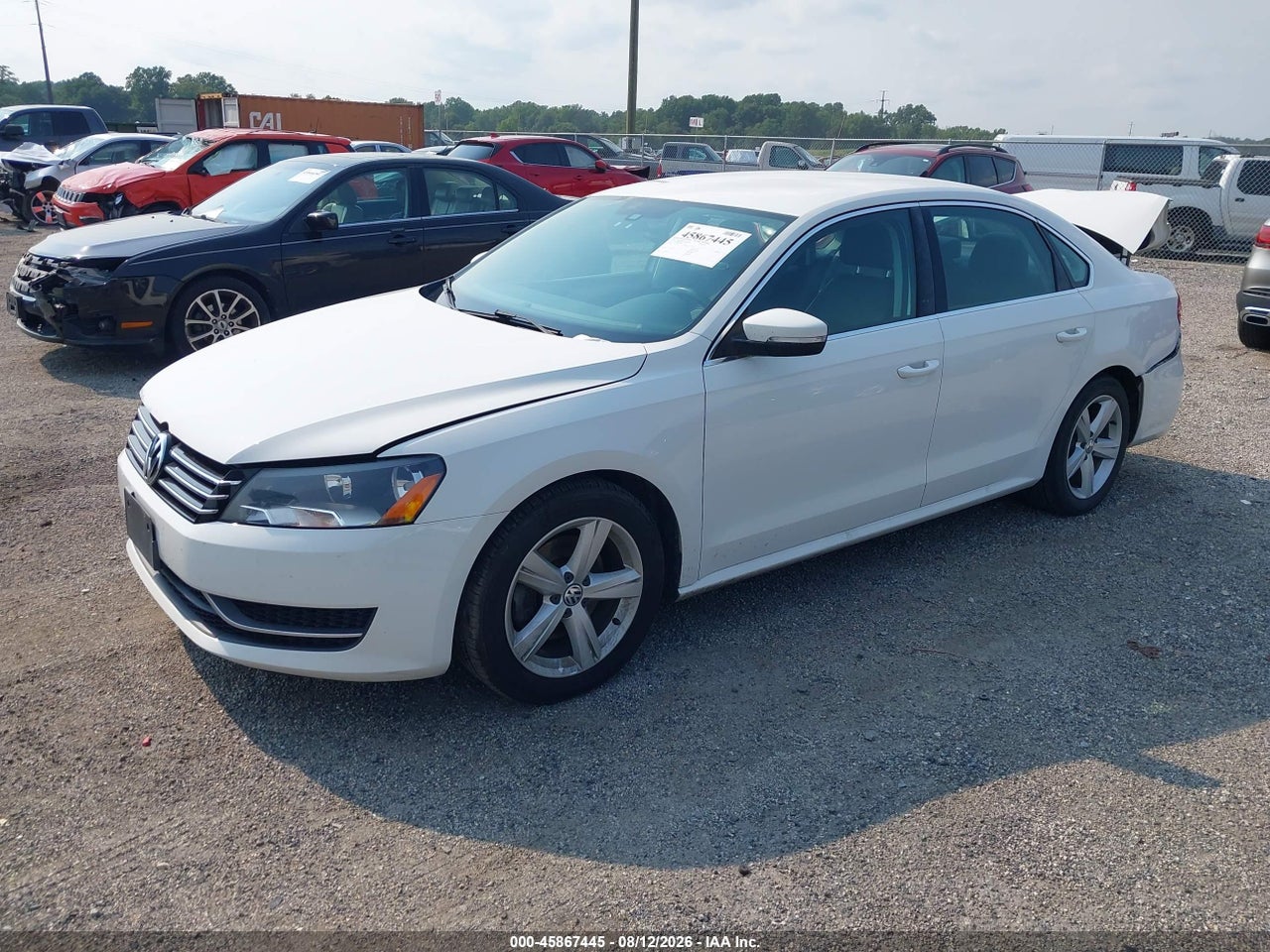 2013 VOLKSWAGEN PASSAT 2.5L SE · 2/11