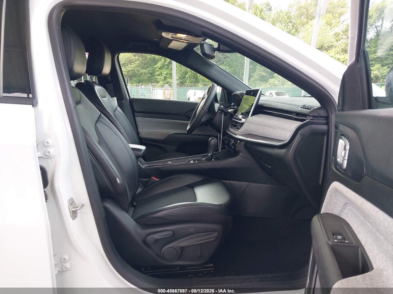 2024 JEEP COMPASS LATITUDE 4X4 · 5/11