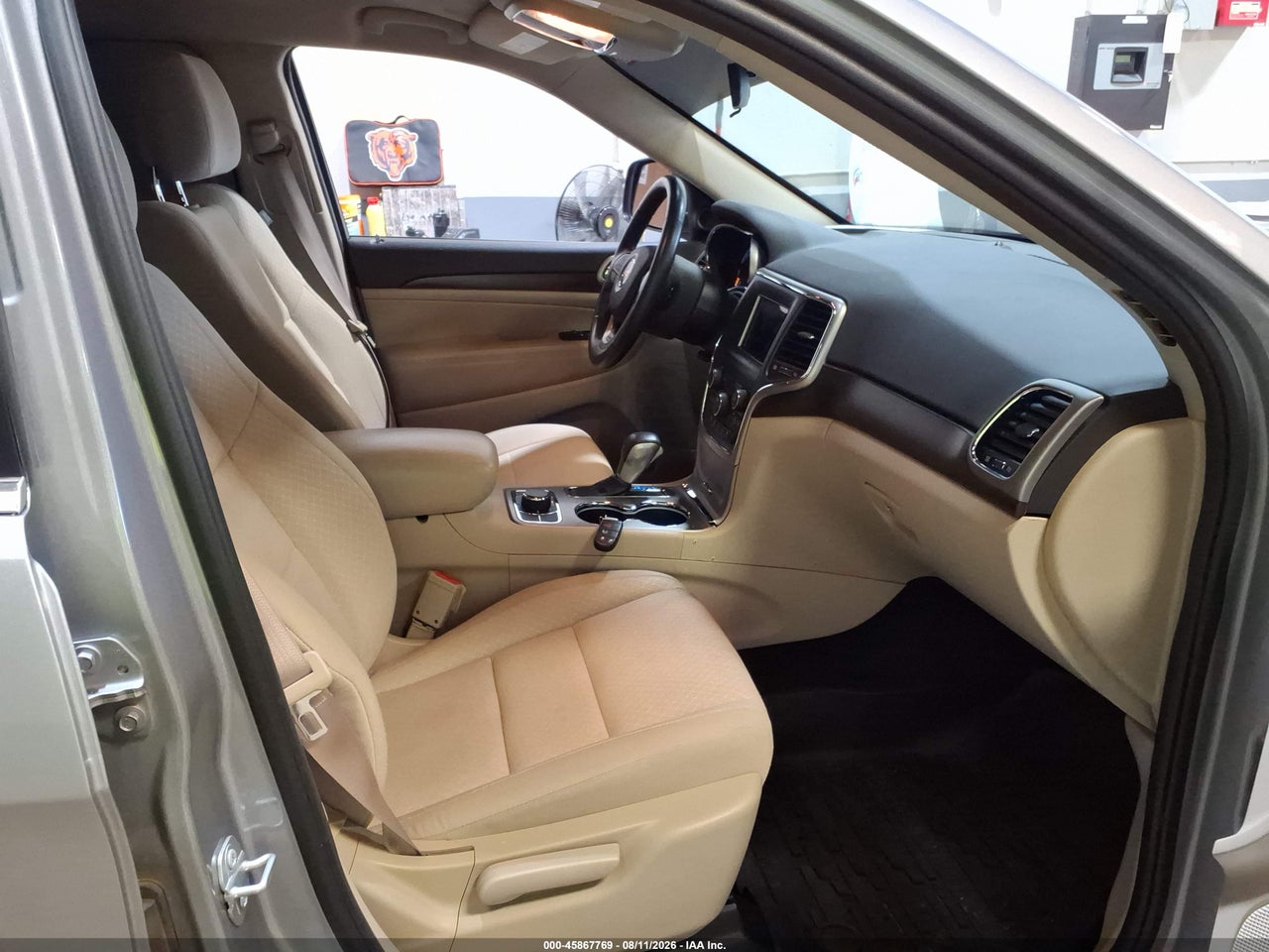 2018 JEEP GRAND CHEROKEE LAREDO E 4X4 · 5/11