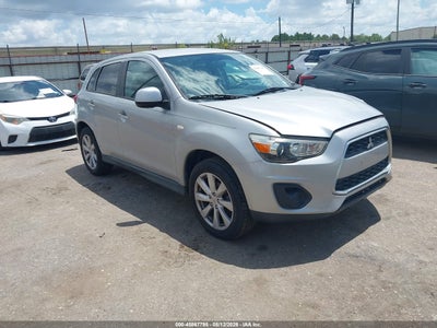 4A4AP3AU8FE****** · 2015 MITSUBISHI OUTLANDER SPORT ES