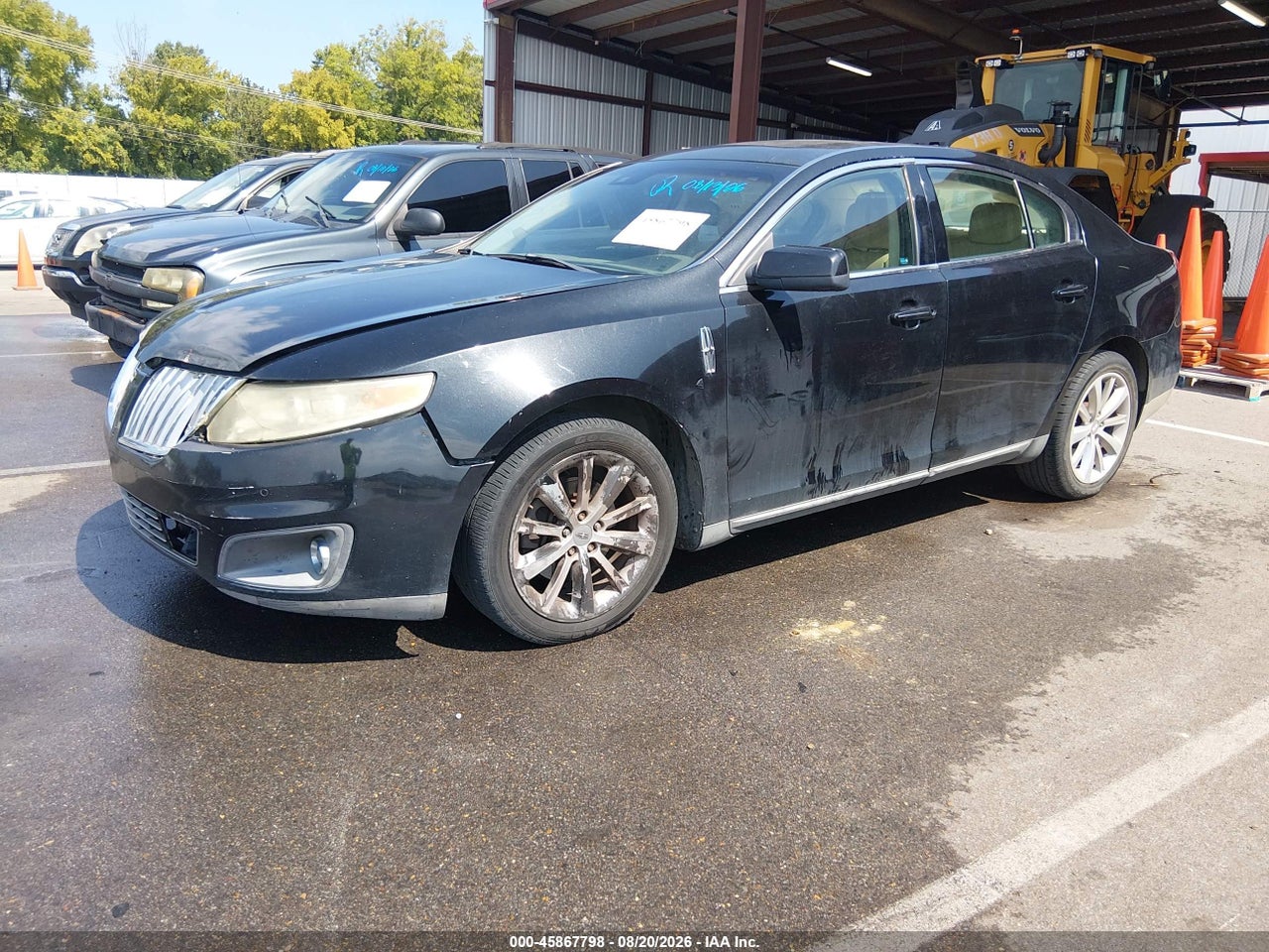 2009 LINCOLN MKS · 2/11