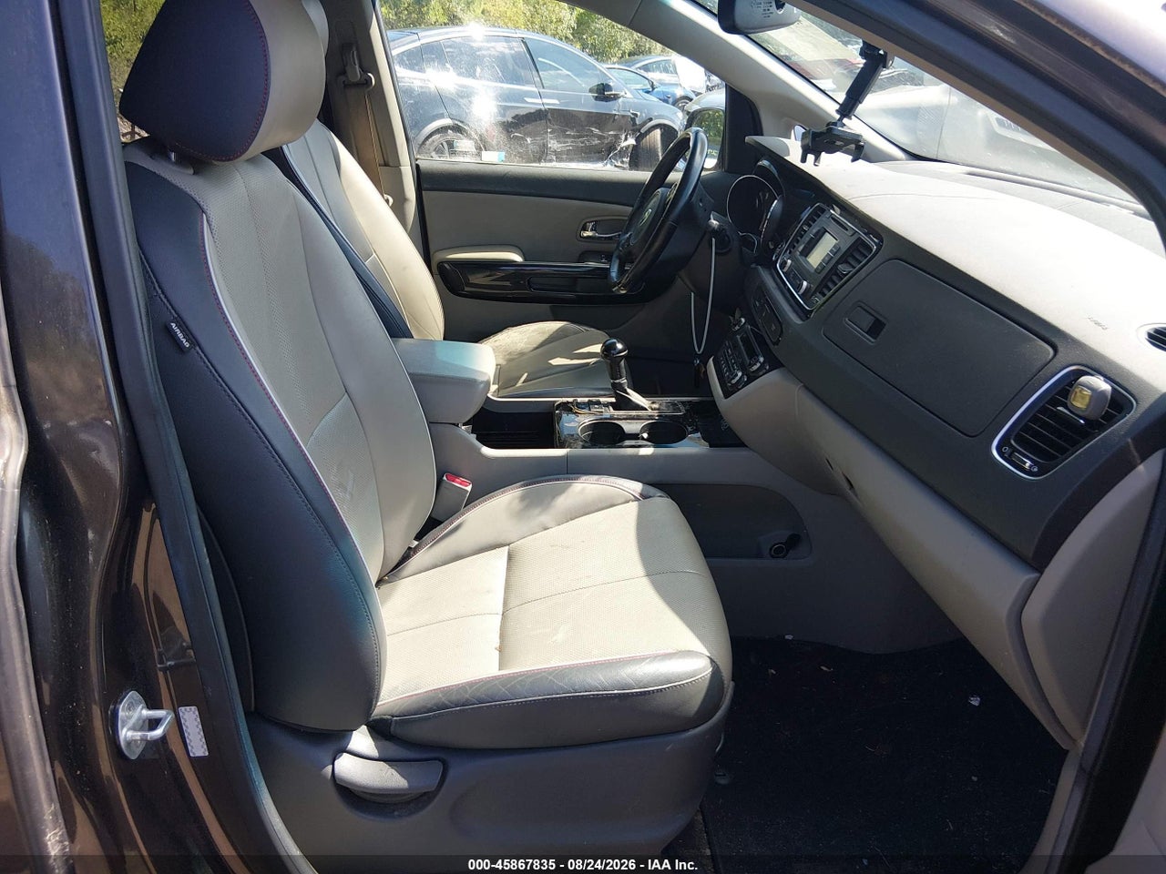 2016 KIA SEDONA EX · 5/11
