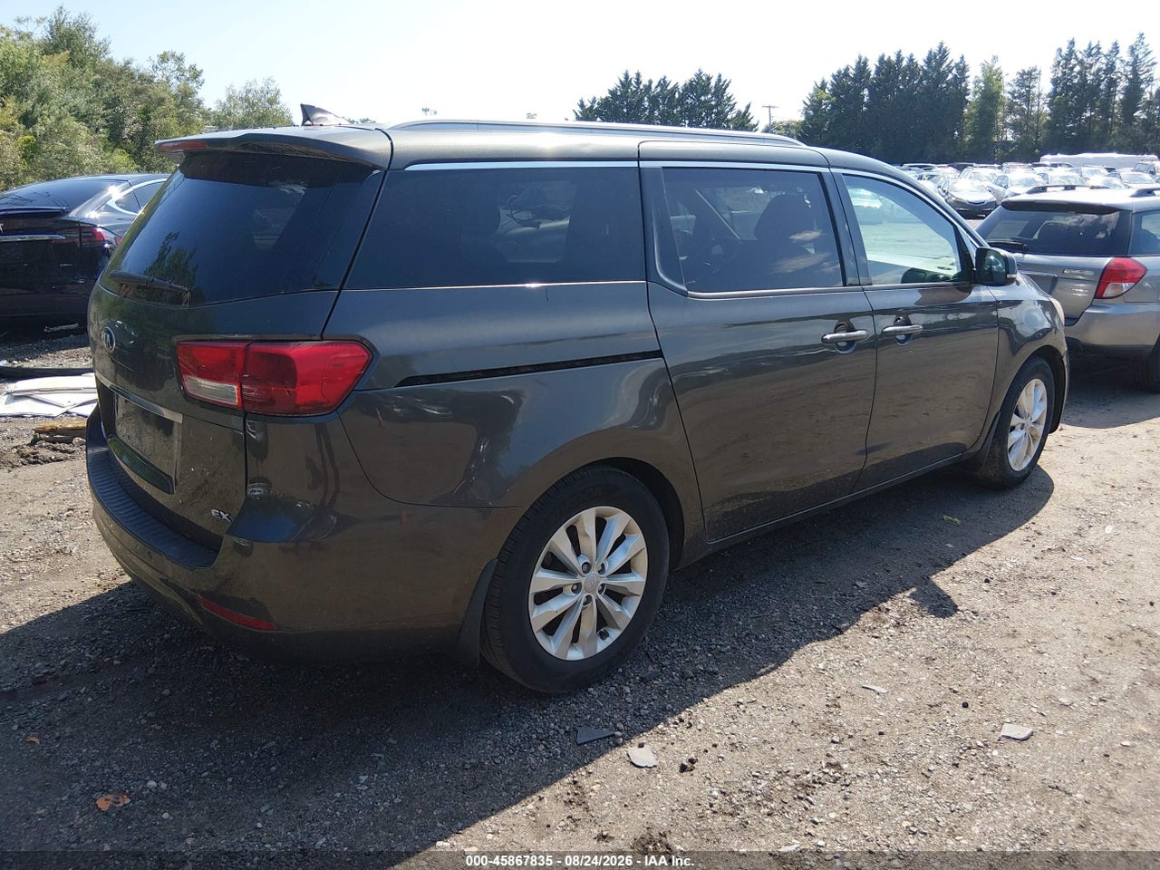 2016 KIA SEDONA EX · 4/11