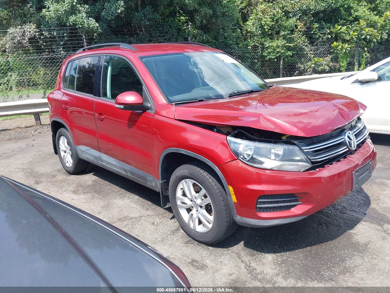 WVGBV7AX6FW****** · 2015 VOLKSWAGEN TIGUAN S