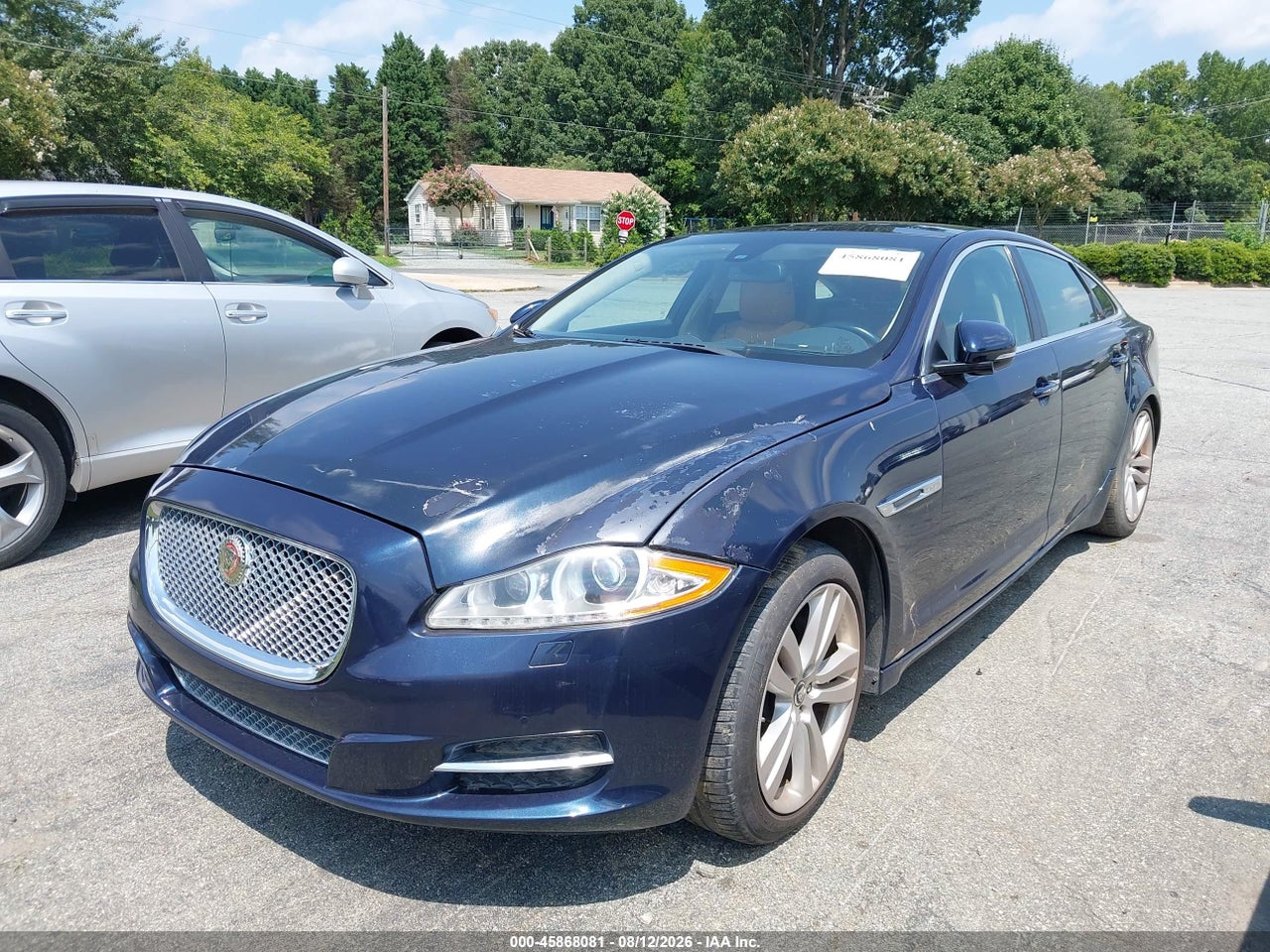 2011 JAGUAR XJ (A6) · 2/10