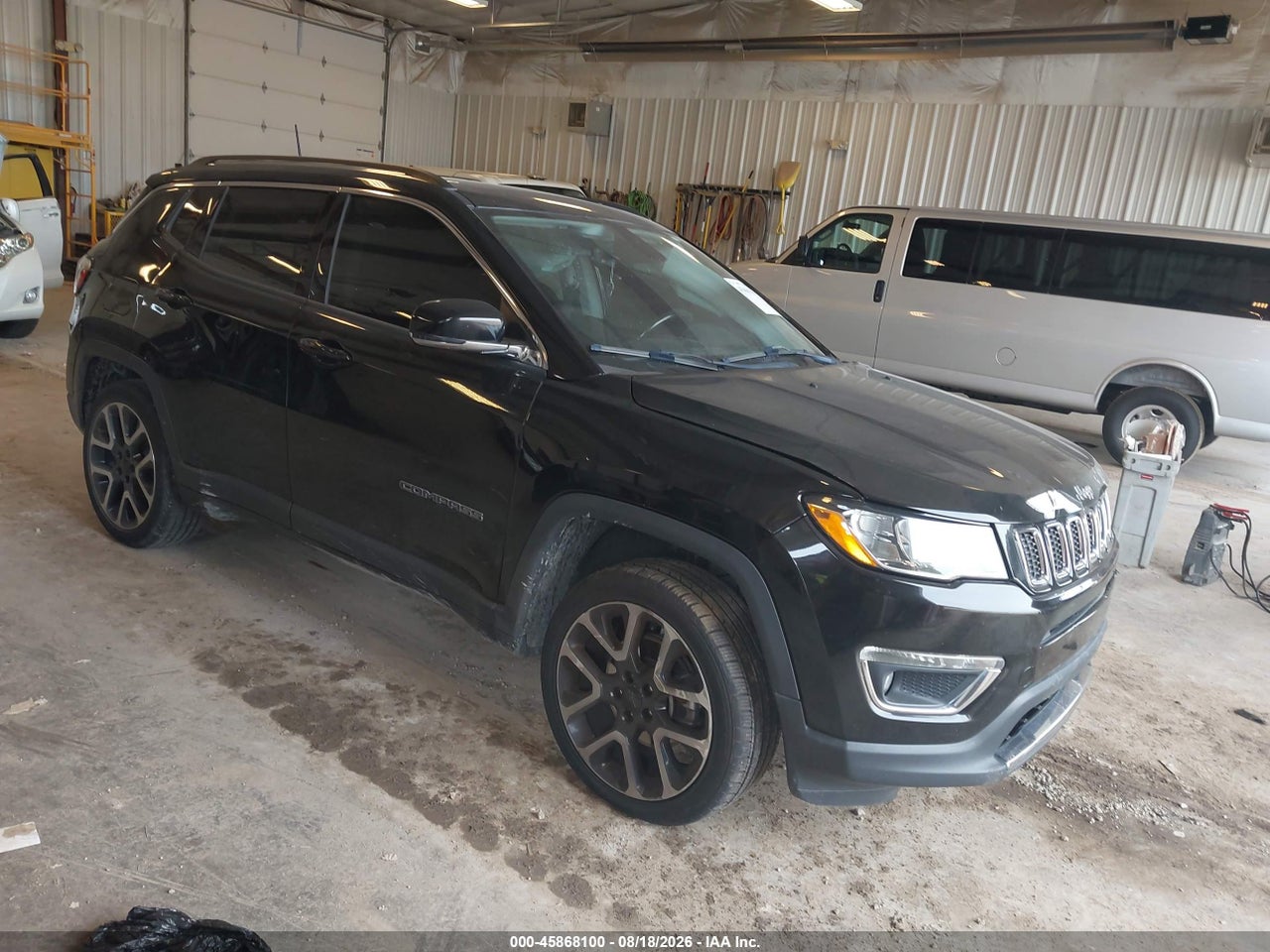 3C4NJDCB4KT****** · 2019 JEEP COMPASS LIMITED 4X4
