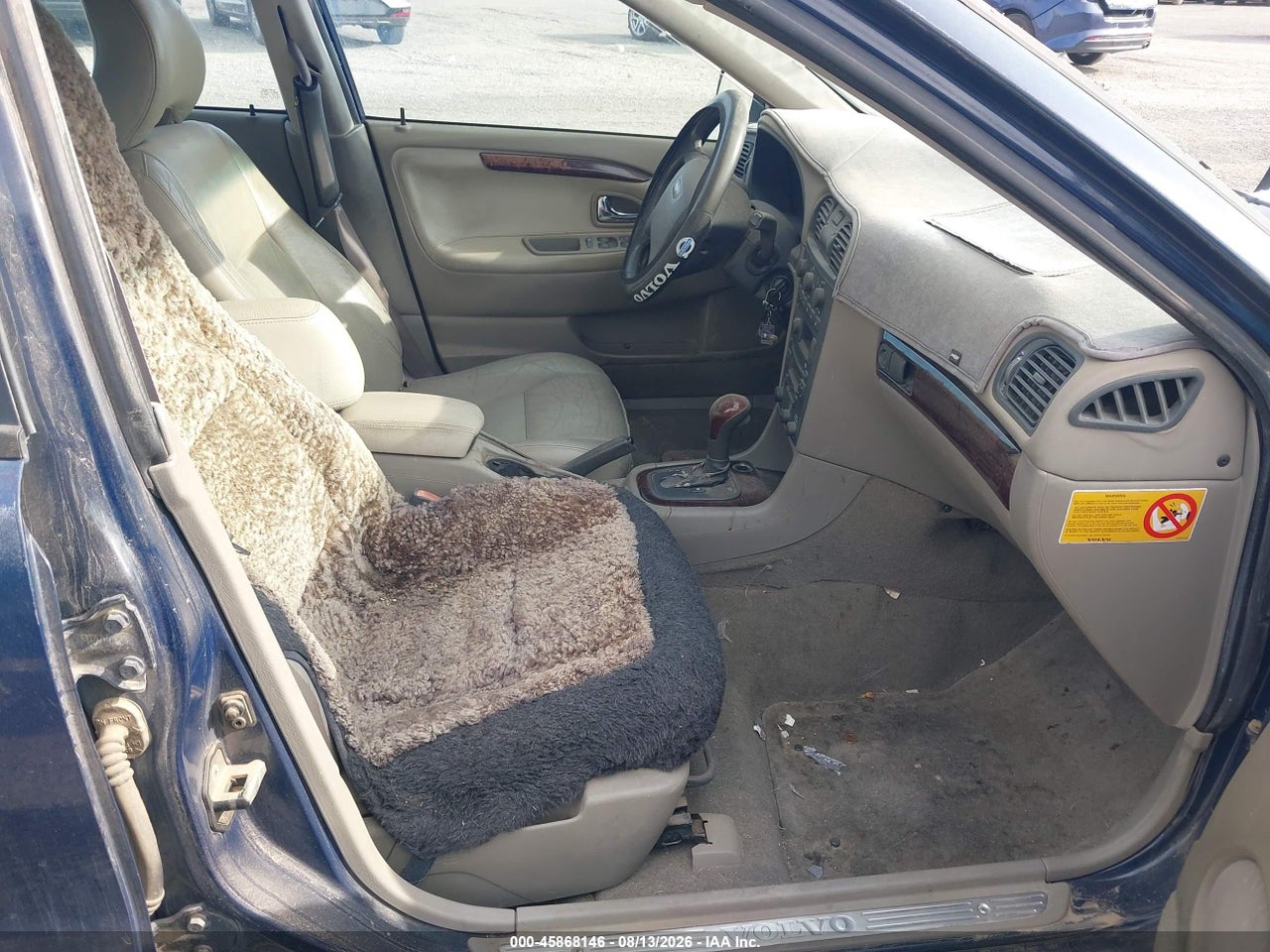 2002 VOLVO V40 A · 5/11