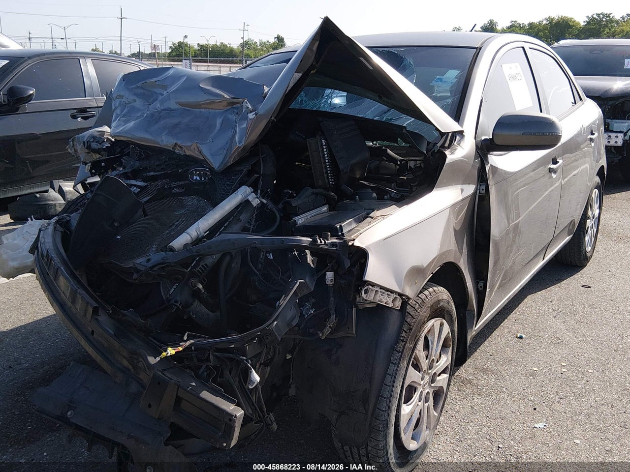 2011 KIA FORTE EX · 2/11