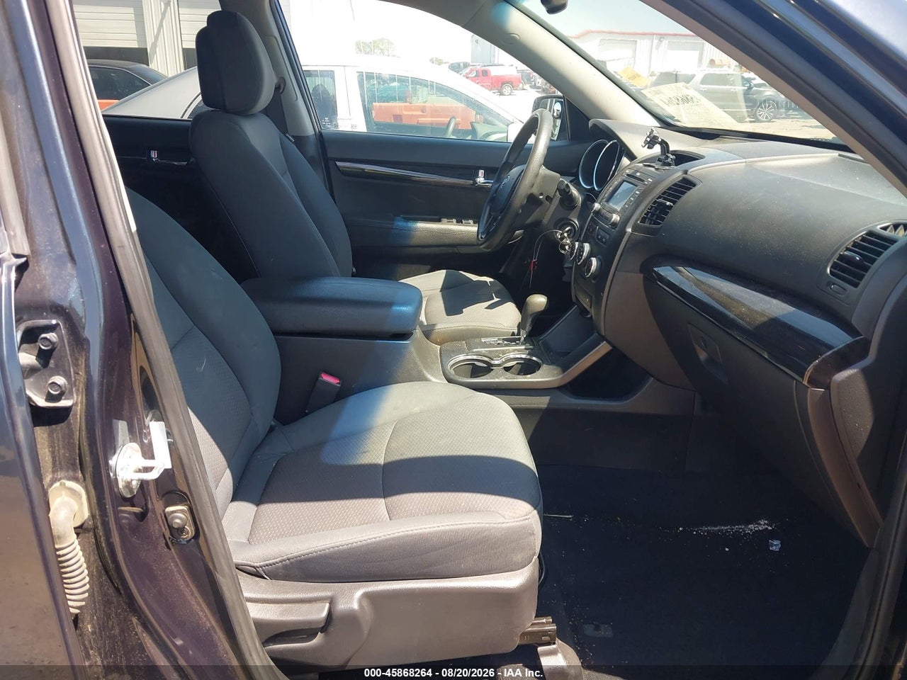 2013 KIA SORENTO LX · 5/11