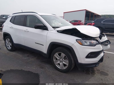 3C4NJCBB5NT****** · 2022 JEEP COMPASS LATITUDE FWD