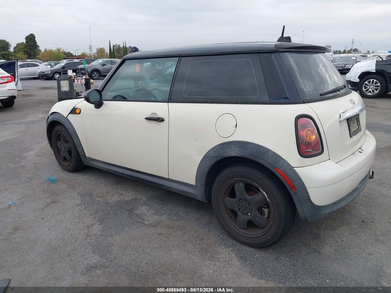 2009 MINI COOPER · 3/10