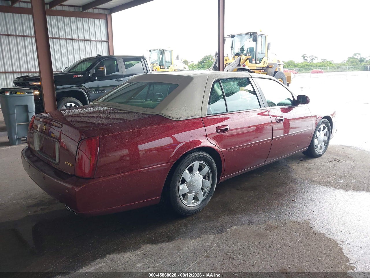 1G6KF5799YU****** · 2000 CADILLAC DEVILLE DTS · 4/11