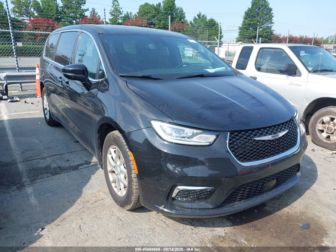2C4RC1BG1TR****** · 2026 CHRYSLER PACIFICA SELECT