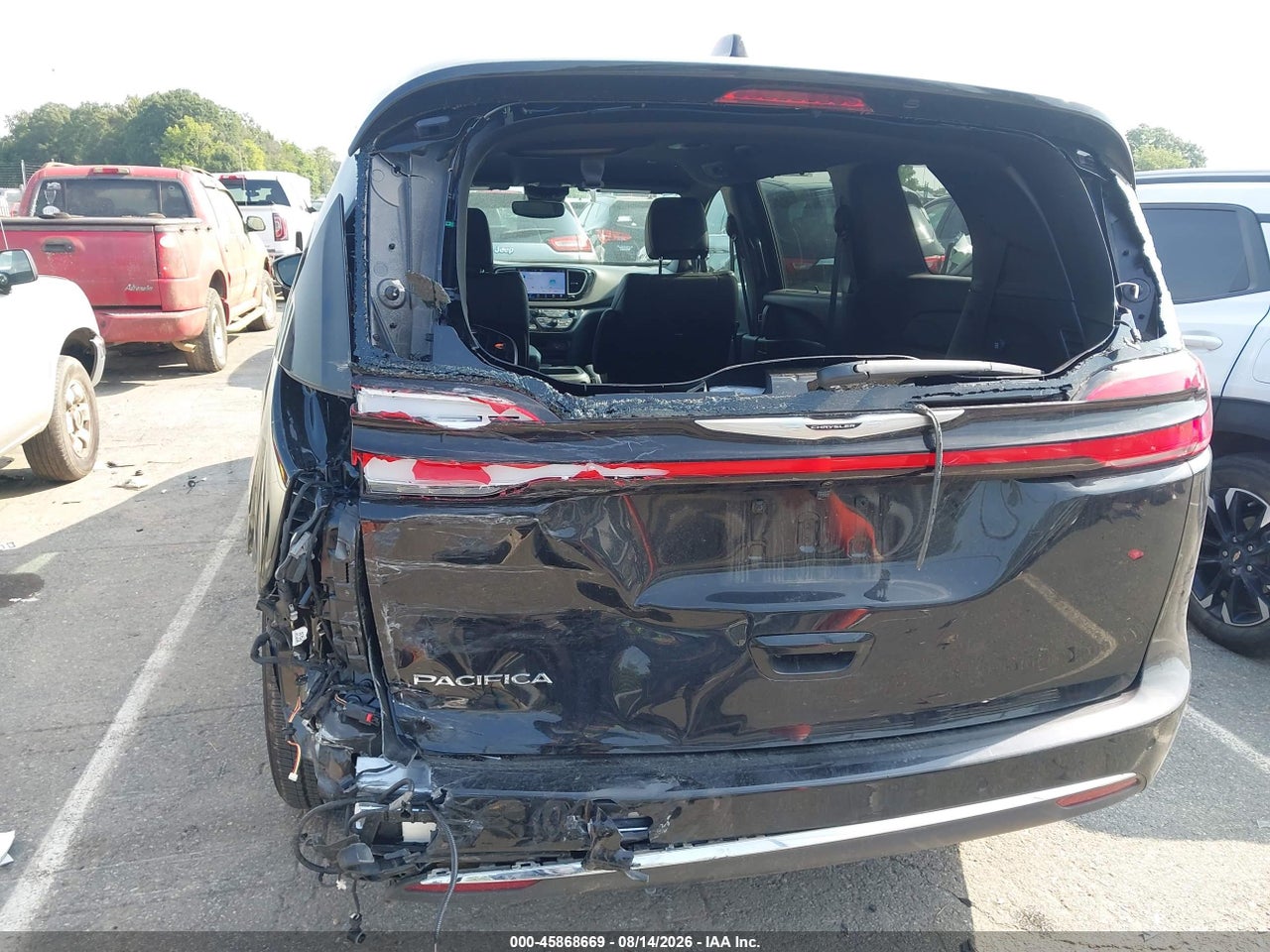 2026 CHRYSLER PACIFICA SELECT · 6/11