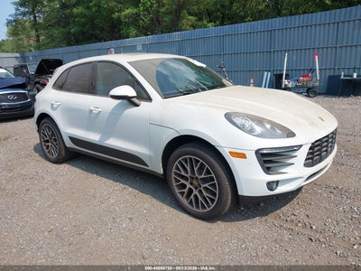 WP1AA2A5XJL****** · 2018 PORSCHE MACAN SPORT EDITION