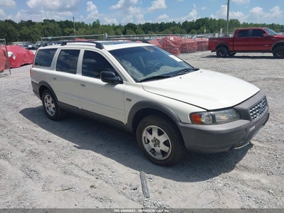 YV1SZ58D121****** · 2002 VOLVO V70 XC