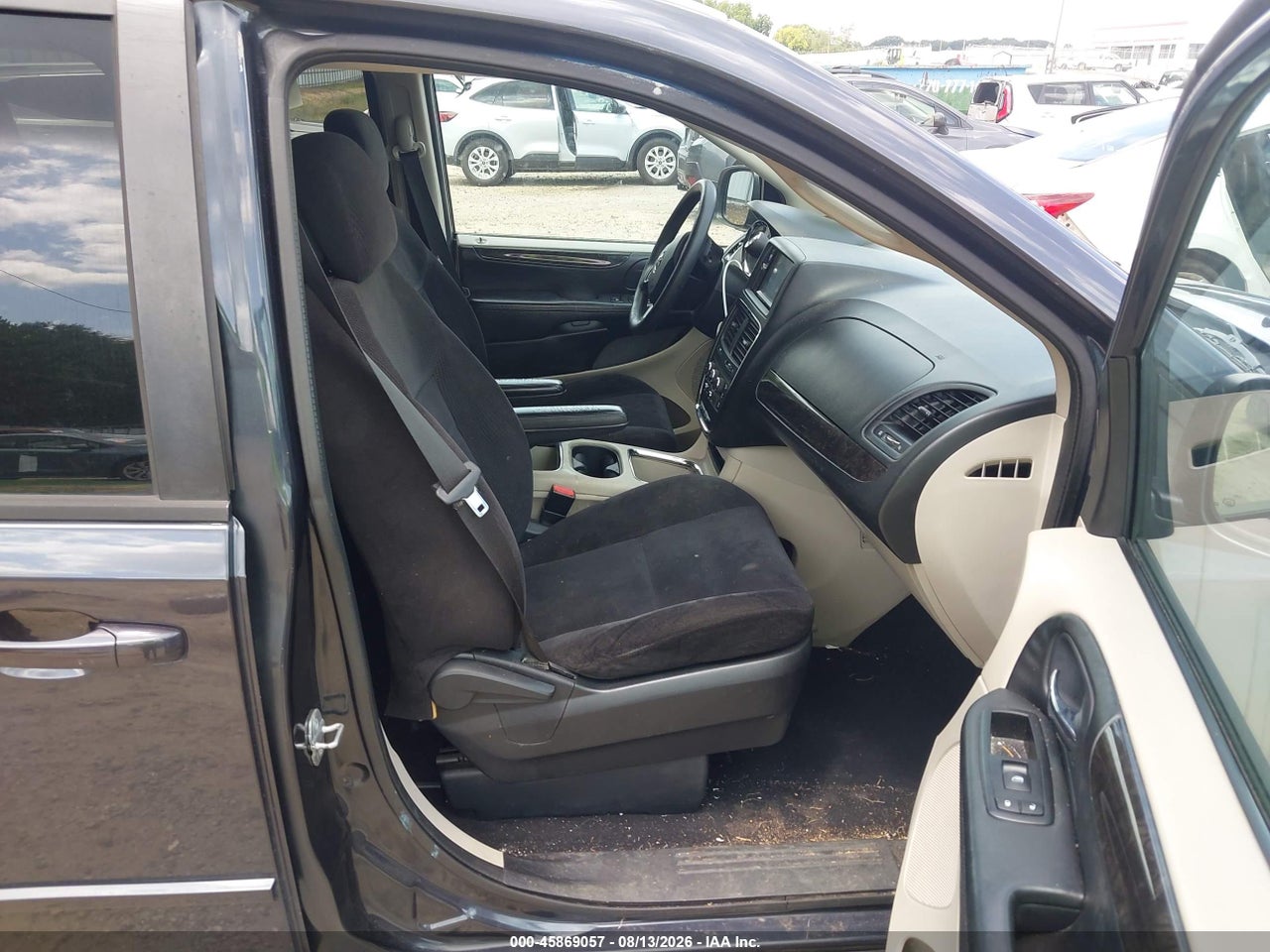 2014 DODGE GRAND CARAVAN SXT · 5/11