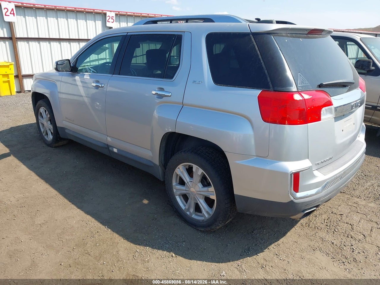 2GKFLUEK0H6****** · 2017 GMC TERRAIN SLT · 3/11