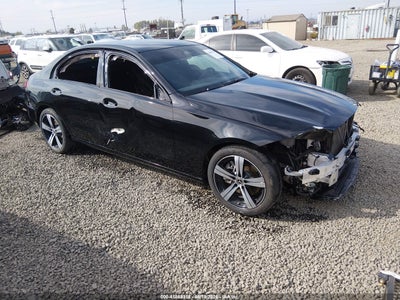 W1KAF4HBXSR****** · 2025 MERCEDES-BENZ C 300