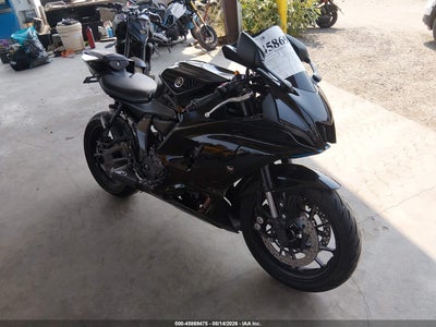 JYARM38E5PA****** · 2023 YAMAHA YZFR7