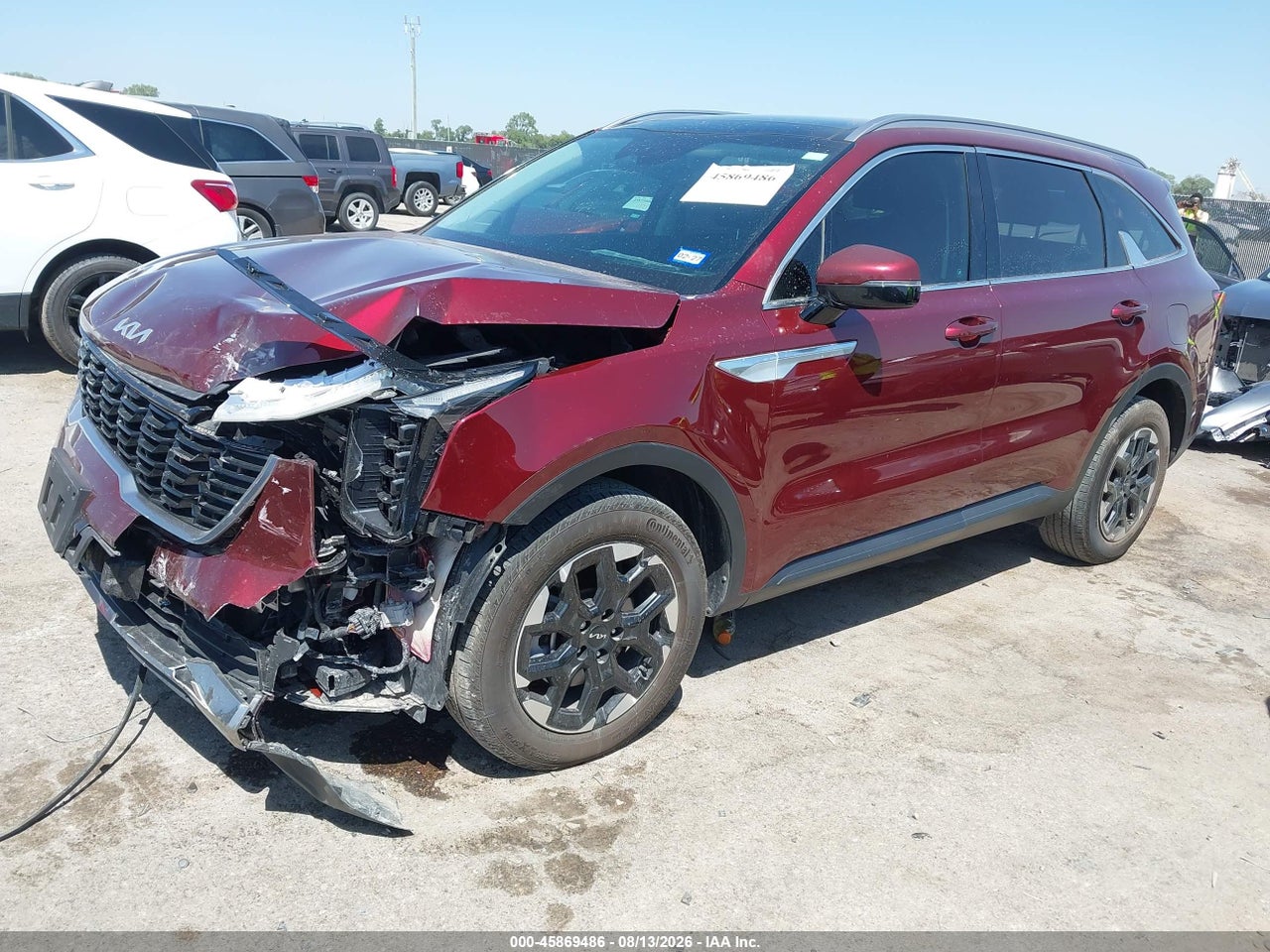 2025 KIA SORENTO S · 2/11