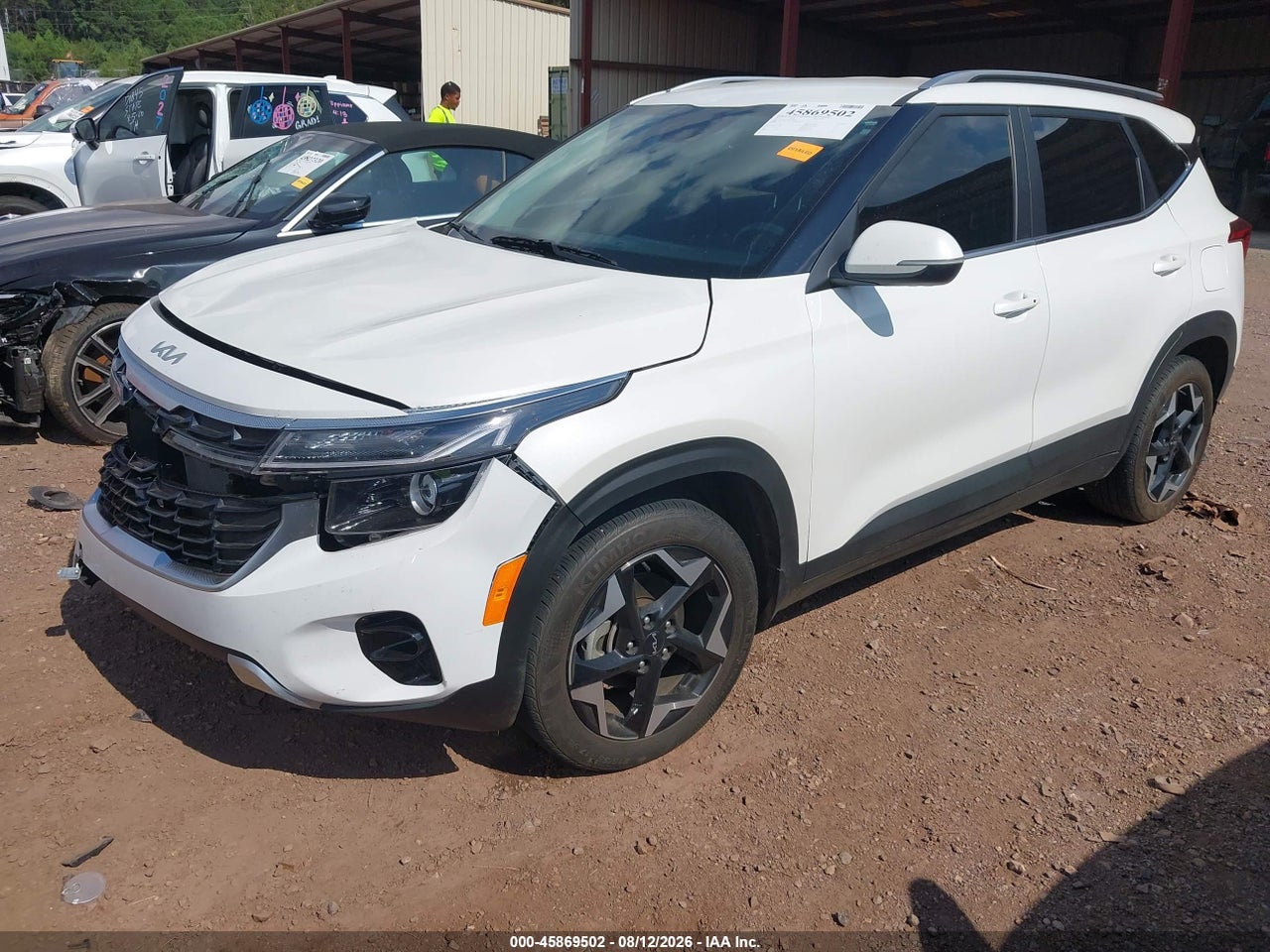 2025 KIA SELTOS EX · 2/11