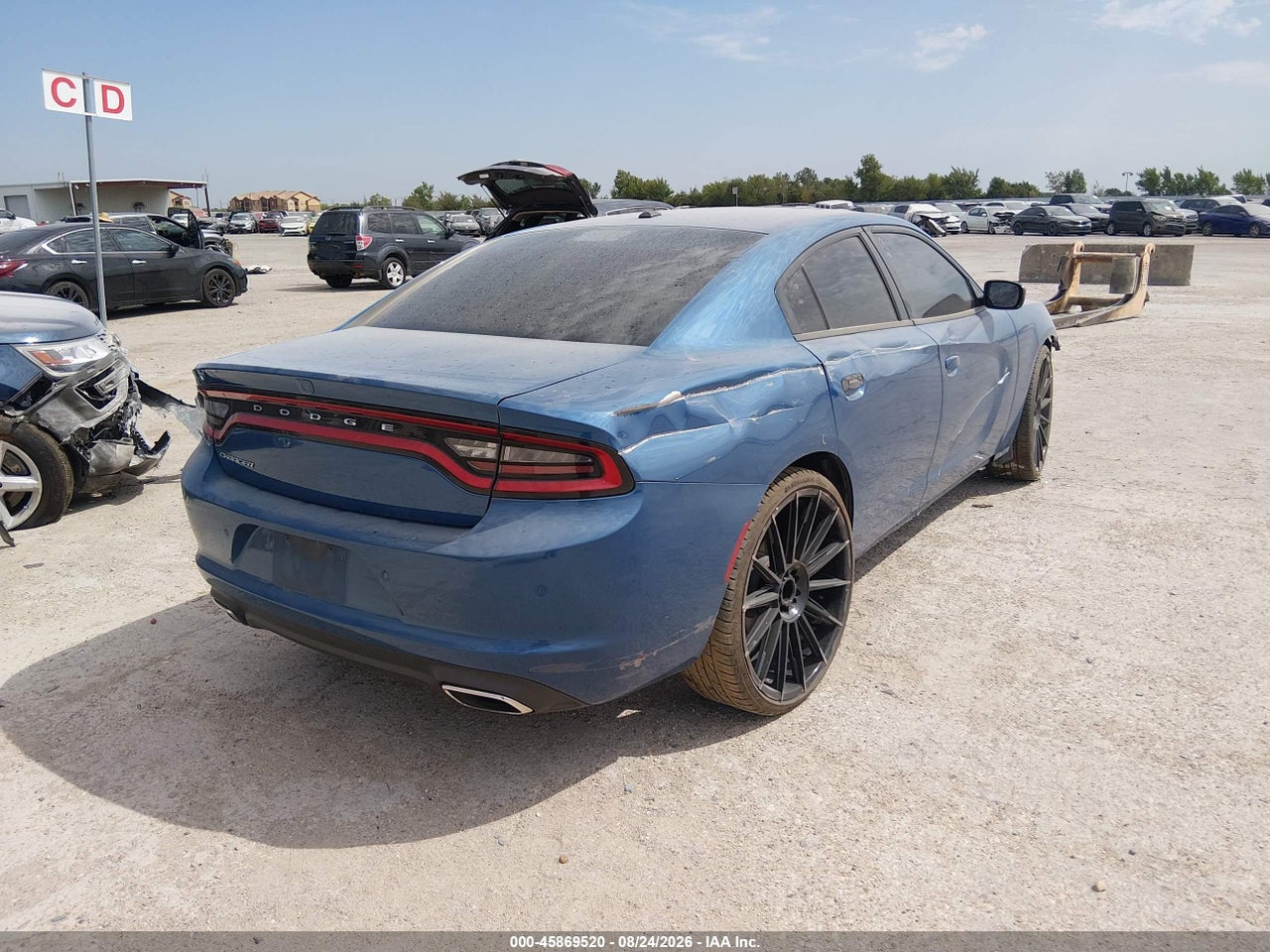 2021 DODGE CHARGER SXT RWD · 4/10