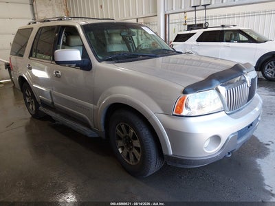 5LMFU28R43L****** · 2003 LINCOLN NAVIGATOR