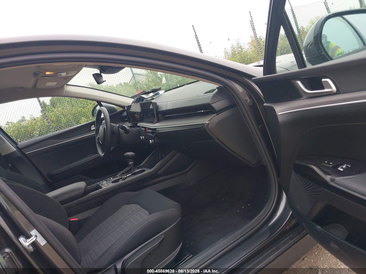 2026 KIA K5 LXS FWD · 5/11