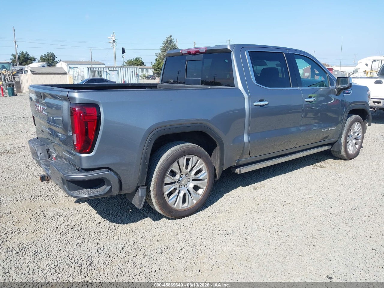 2020 GMC SIERRA 1500 4WD  SHORT BOX DENALI · 4/11