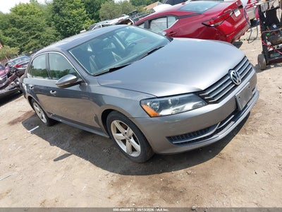 1VWBP7A36CC****** · 2012 VOLKSWAGEN PASSAT 2.5L SE