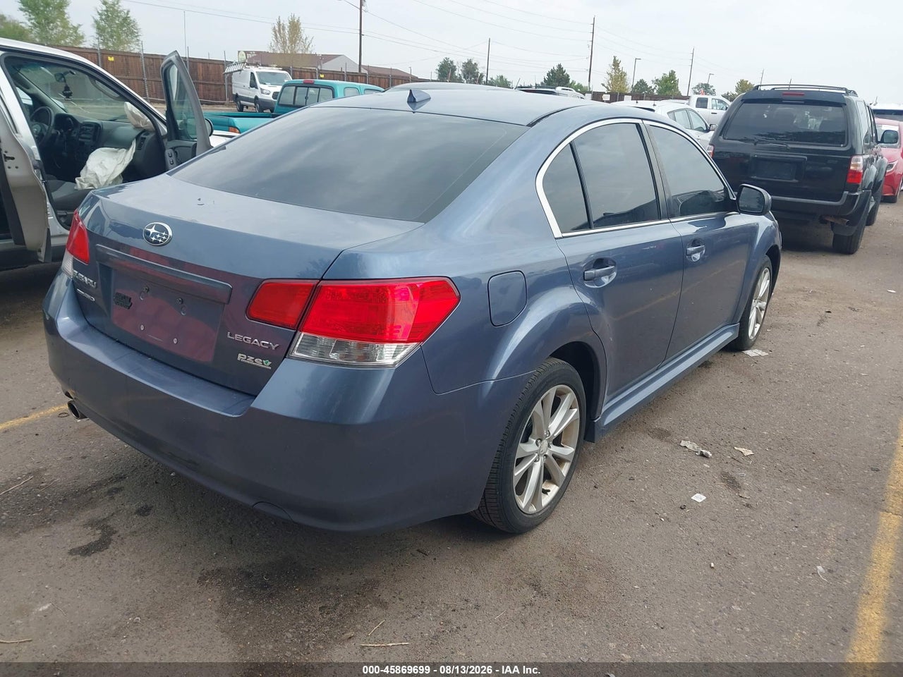 2014 SUBARU LEGACY 2.5I PREMIUM · 4/11