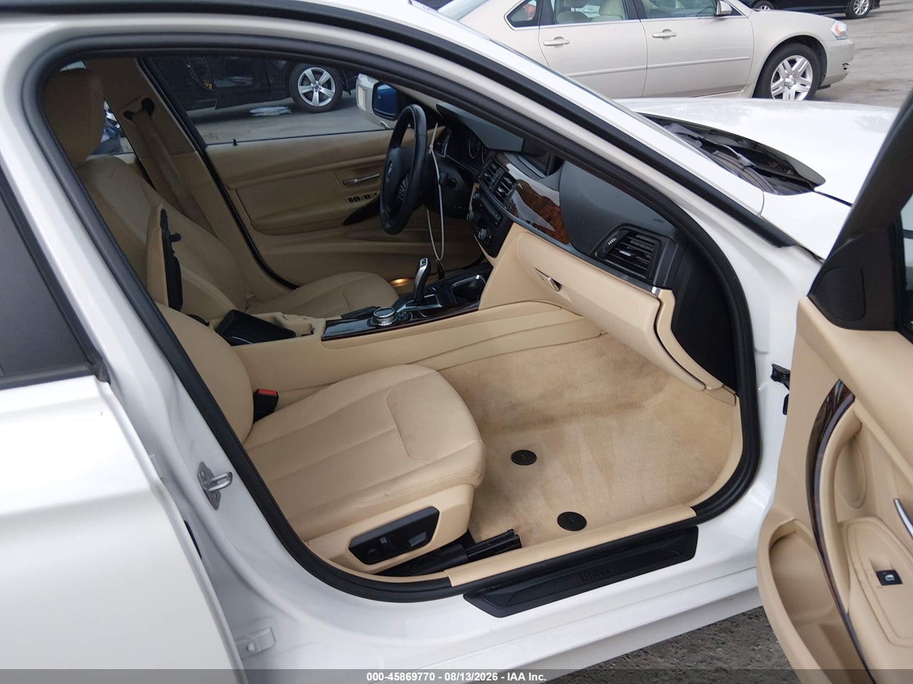 2014 BMW 320I   · 5/11